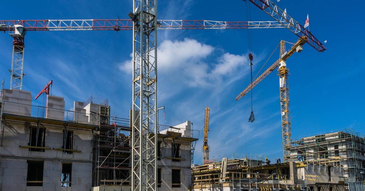 中央建設（株）